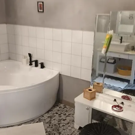 Levendula Apartman Guest house Lesencefalu